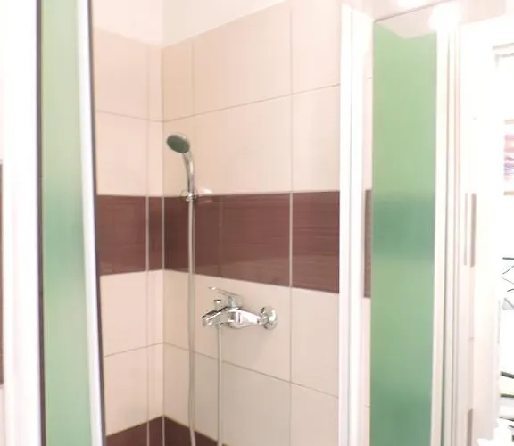 Josip Διαμέρισμα *