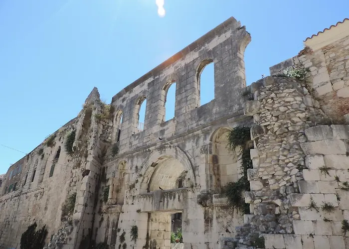 约瑟普一室公寓 *